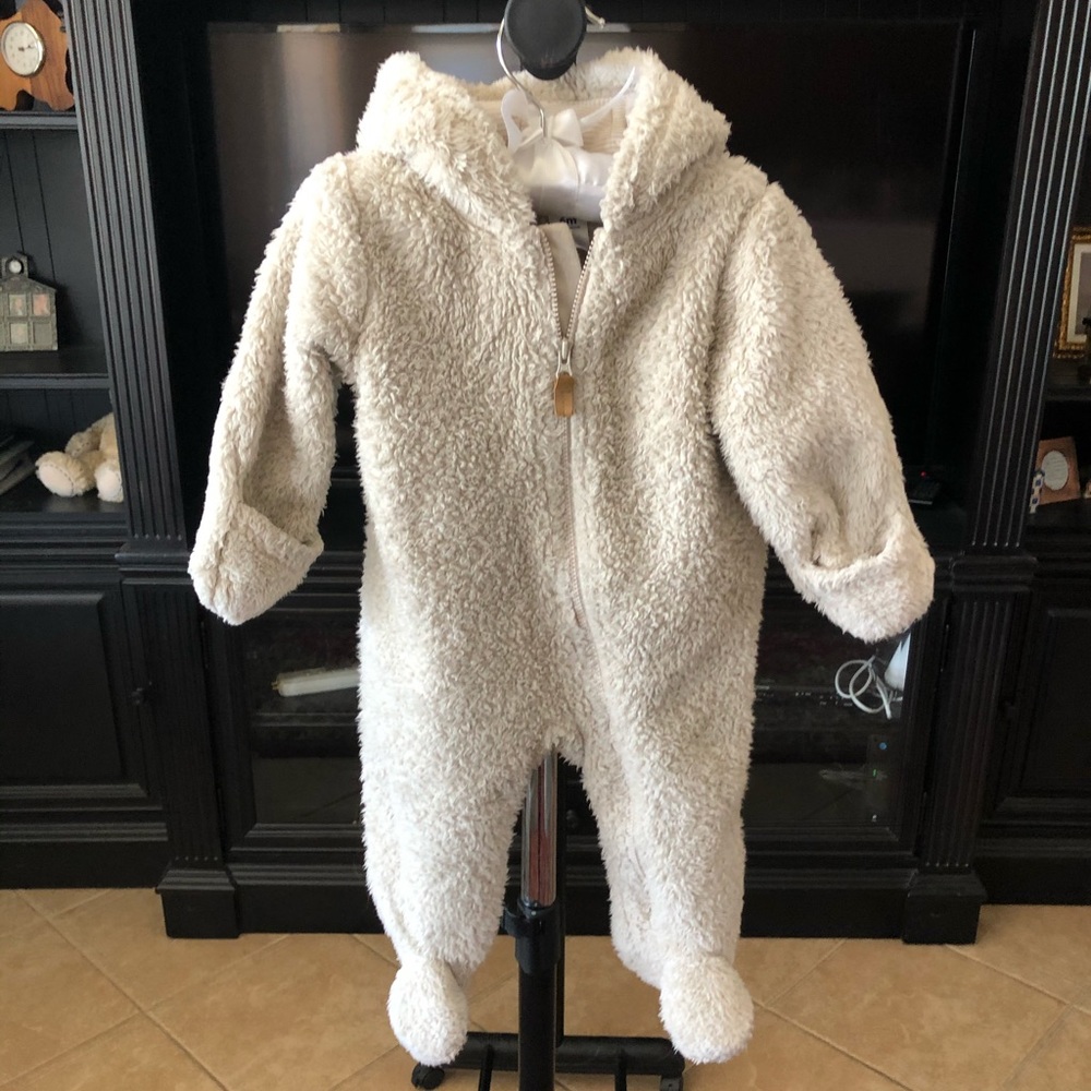 Fuzzy Bear Baby Bodysuit